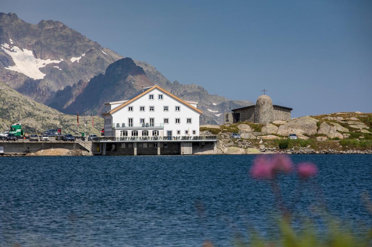 Hotel Grimsel Passhoehe Обервалд Екстериор снимка