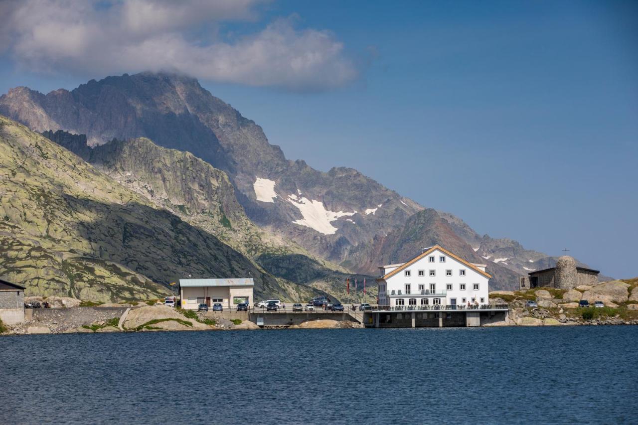 Hotel Grimsel Passhoehe Обервалд Екстериор снимка